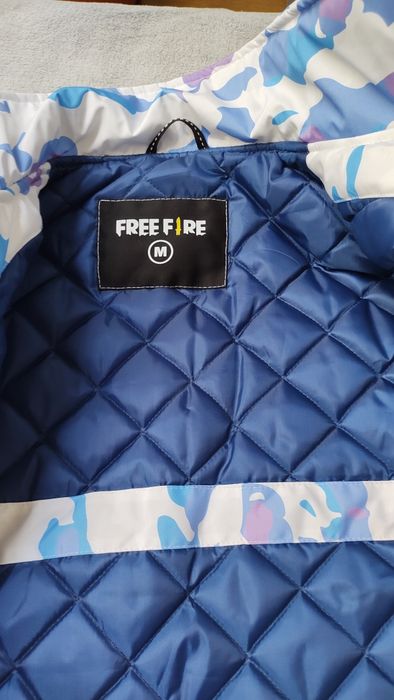 Geaca New Age Free Fire