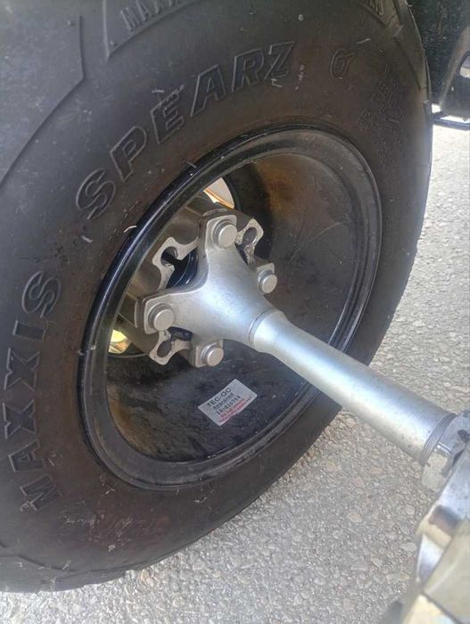 Продавам   атв  kimco   maxxer 300