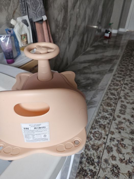 Продам сидушку для купания