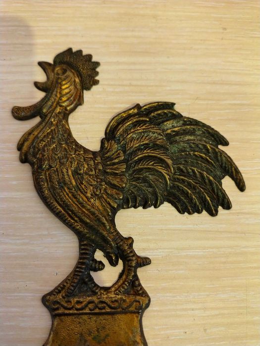 Колекционерска Стара Бронзова Отварачка-Петел