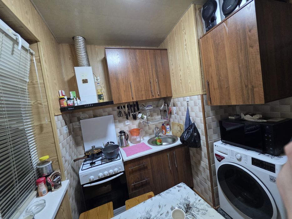Срочно продам двух комнатную квартиру!