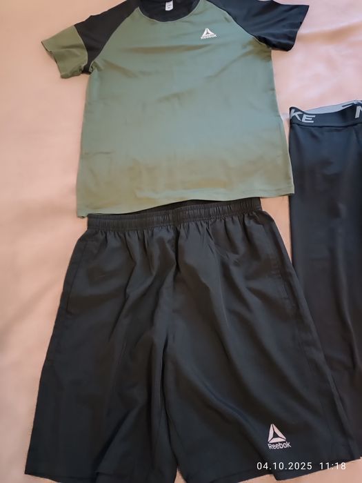 одежда для тренировок , комплект для фитнеса.