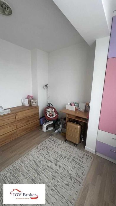 Продава се Тристаен апартамент в Разлог - 64 кв.м за 773 €/кв.м - Снимка #9