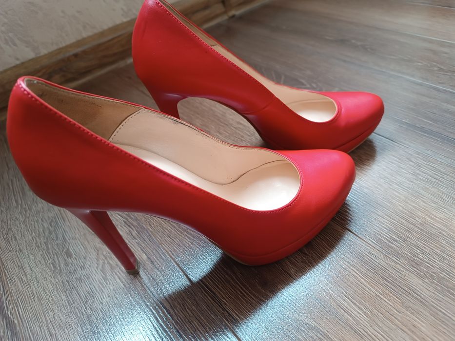 Дамски елегантни обувки на висок ток Bianki.