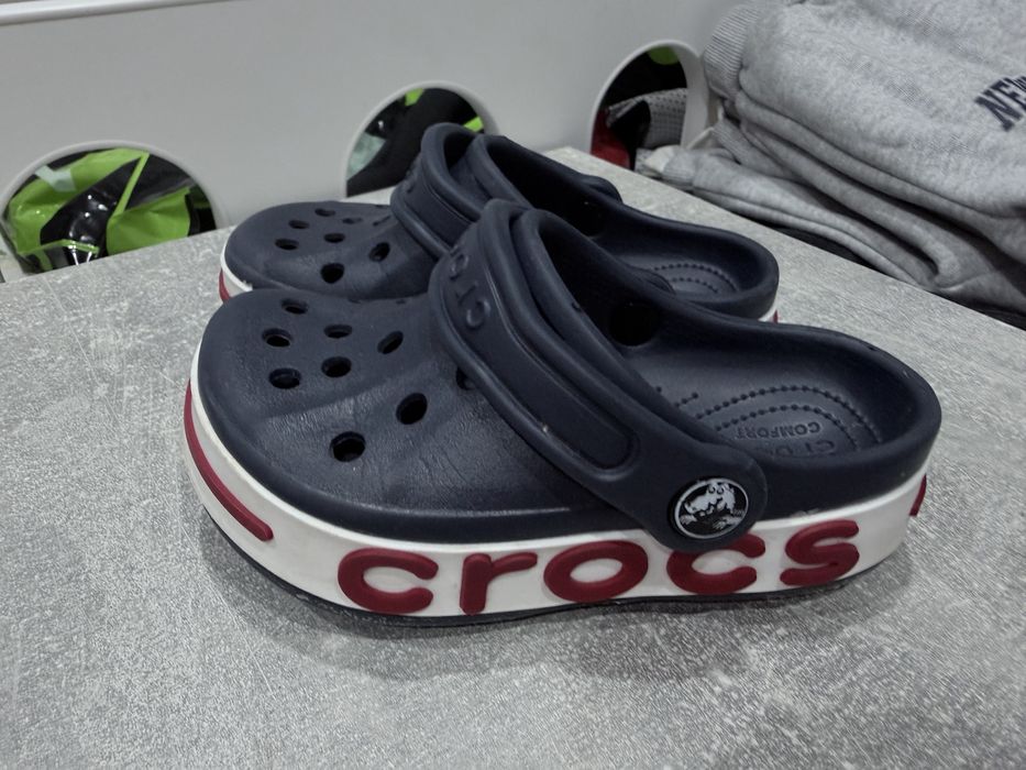 Детская одежда и обувь