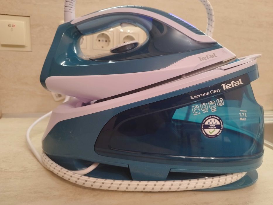 Парогенератор Tefal Express Essential SV6115E0, 2200W, 5.2 бара