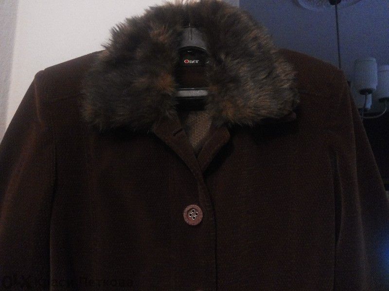 Продавам ново палто