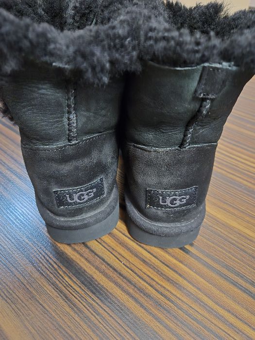 Велурени боти UGG Gita, Черени
