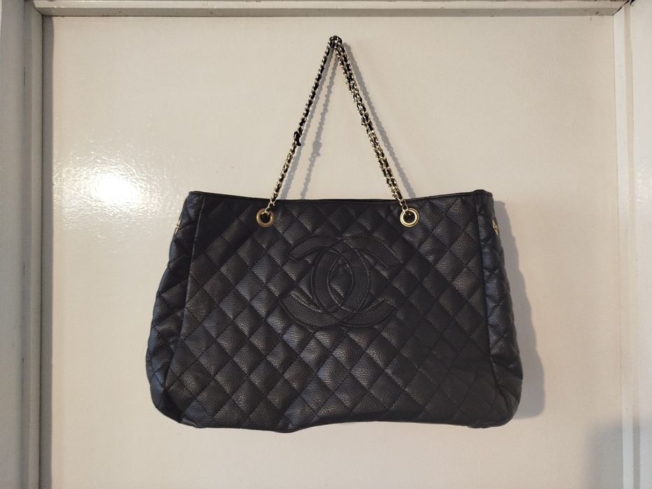 Chanel vintage bag
