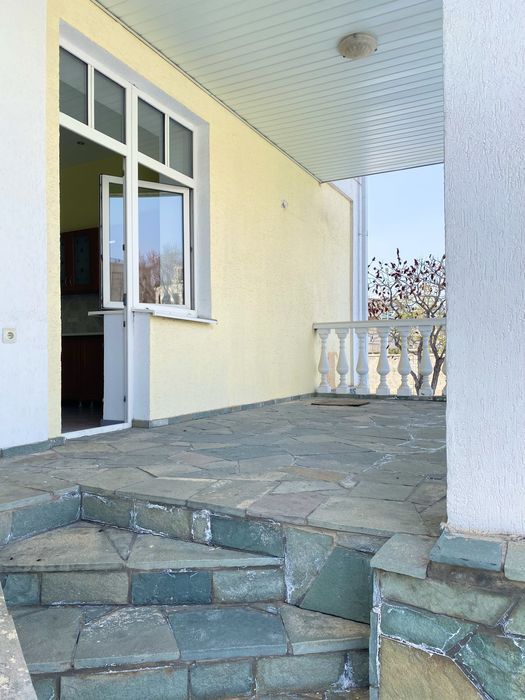 Продается 6 комнатный дом