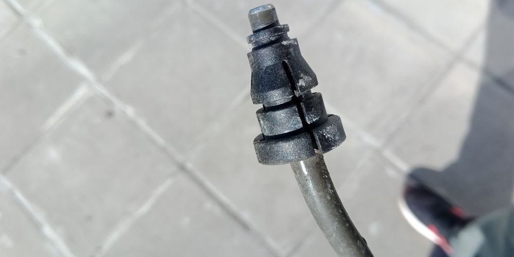 Mazda 3 мъркуч за помпа на съединител