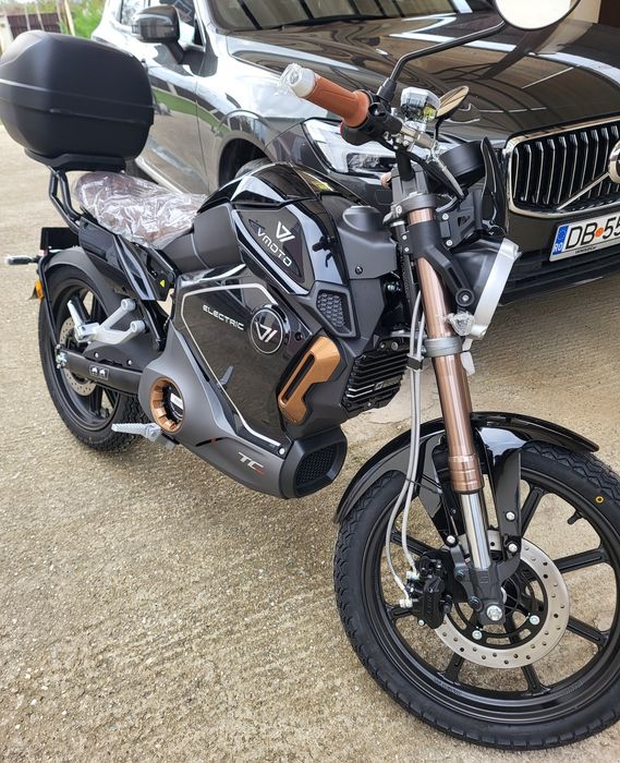Motocicleta electrica Super Soco TC Max 2026 – NOUA, 1 km, ≈125cc, doar cu carnet Cat. B