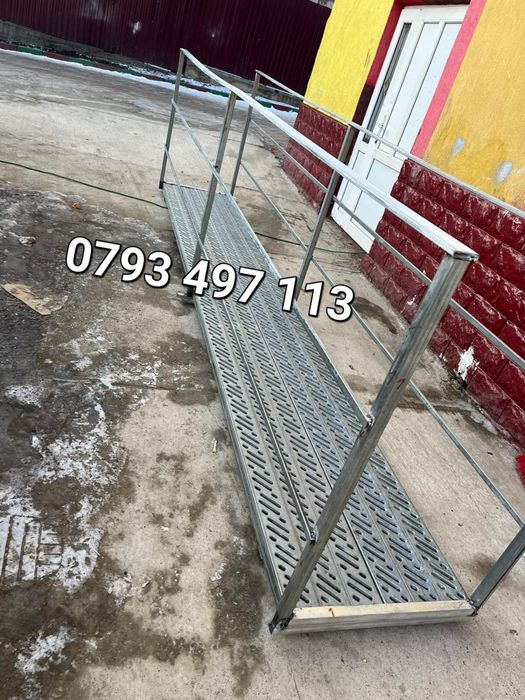 Plaforme si podețe pentru scari metalice