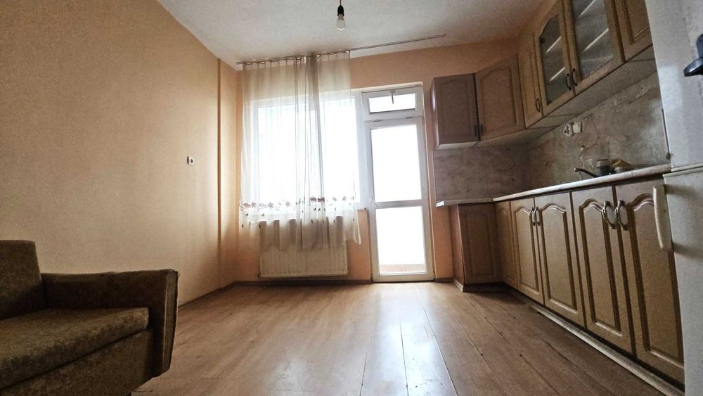 Голям 2-стаен монолит Кършияка - Панаира