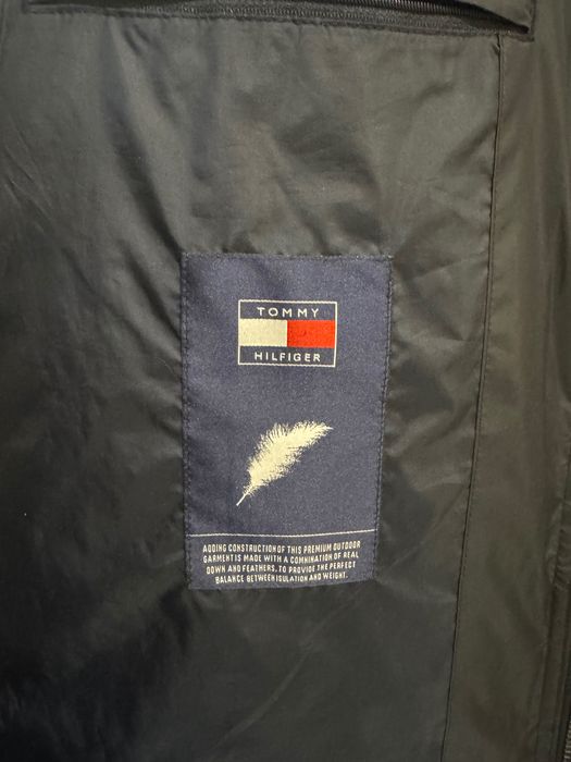 Продам Куртку TH