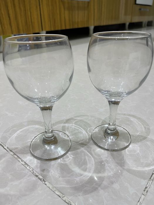 Продам бокалы стеклянные