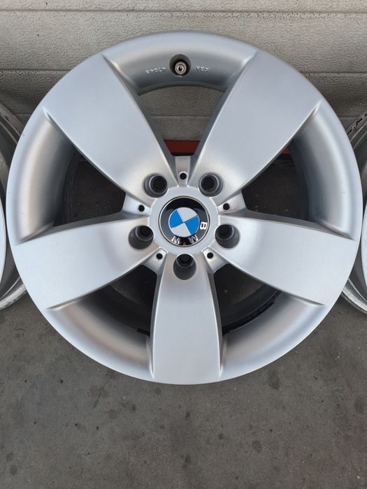 Джанти за BMW R16 5x120 ET15 7J