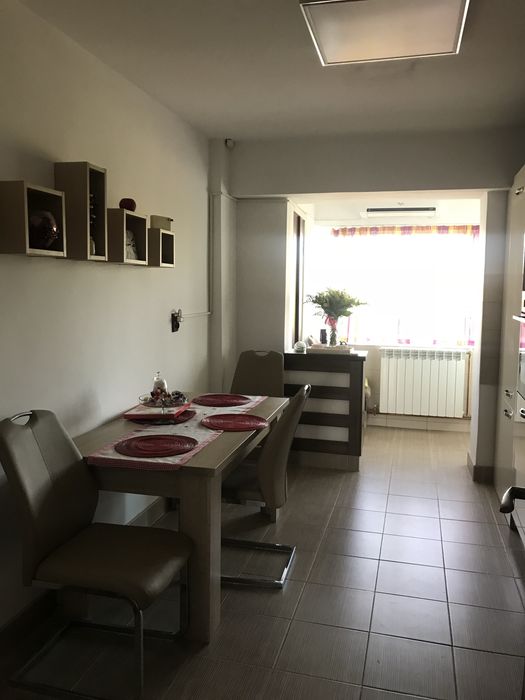 Apartament 3 camere decomandat