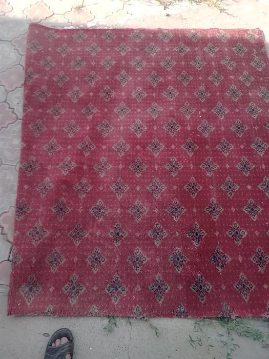 Ковролан б/у в хорошем состоянии