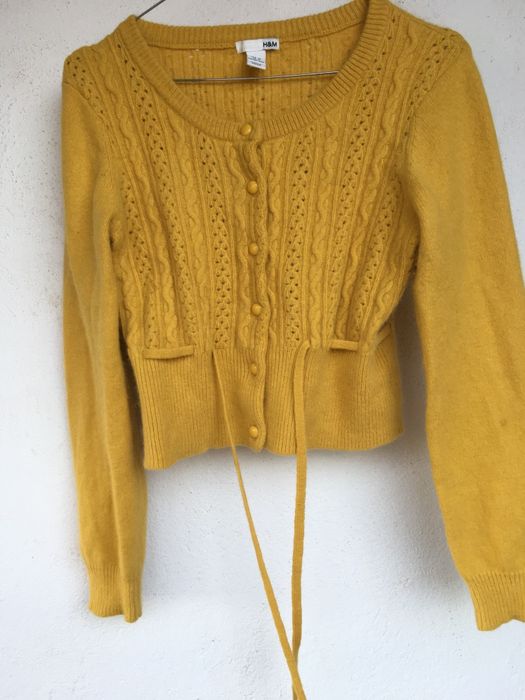 Дамска  кроп жилетка ангора 50% в цвят горчица