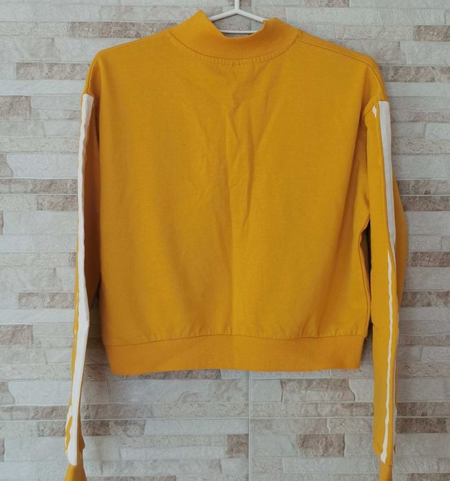 Памучен и готин топ.