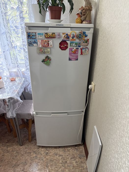 Продам холодильник Бирюса