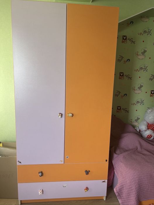 Продам шифоньер для детской