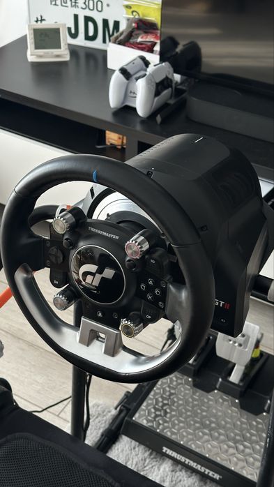 Thrustmaster T-GT II + T-LCM