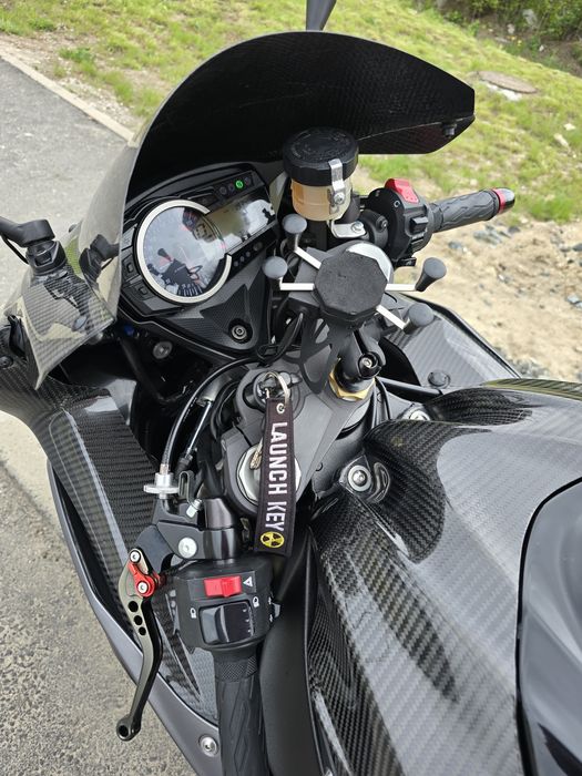 Vand suzuki GSX-R 1000  L15 cu 19300km