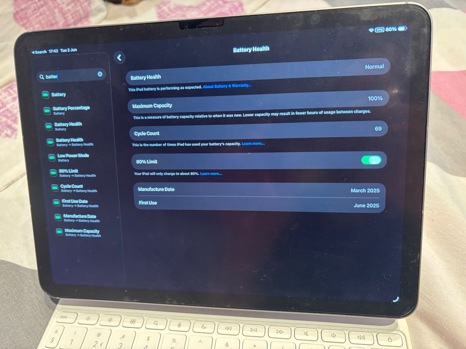 Apple iPad Air 11 2025, M3, 128GB, 8GB RAM, Wifi + Magic Keyboard White
