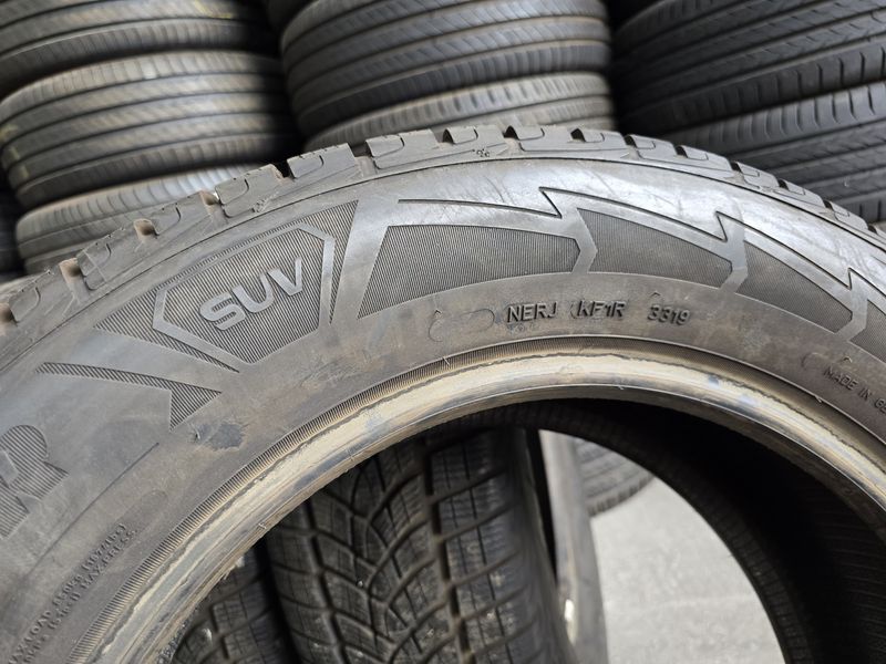 235/60/17 GOODYEAR 4бр