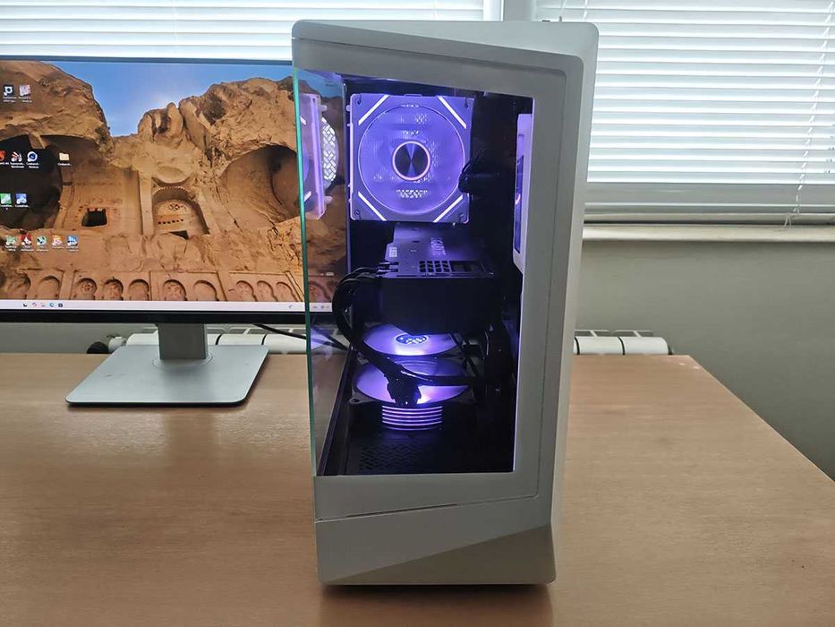 Геймърски компютър, 32gb DDR5, Rx 6800xt 16gb, Ryzen 7500F, 1tb Nvme, 850W