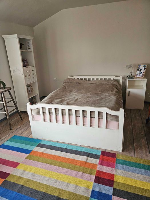 Стая   под   наем