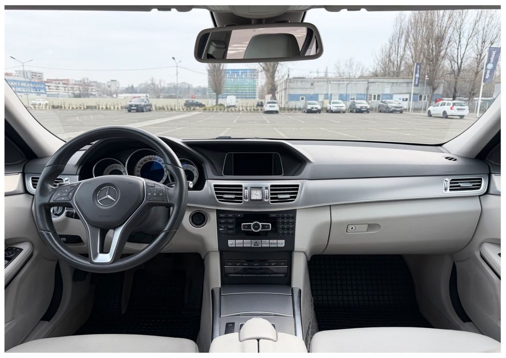 Mercedes-Benz E200 CDI, Avantgarde