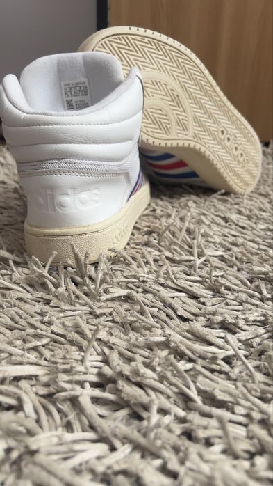 Adidas Hoops 2.0 Mid