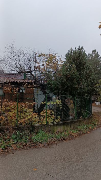 Продава се Къща в Русе, в.з. Касева Чешма - 500 кв.м за 57 €/кв.м - Снимка #2