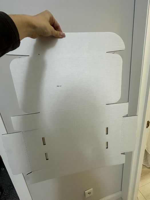 Упаковочные белые коробки