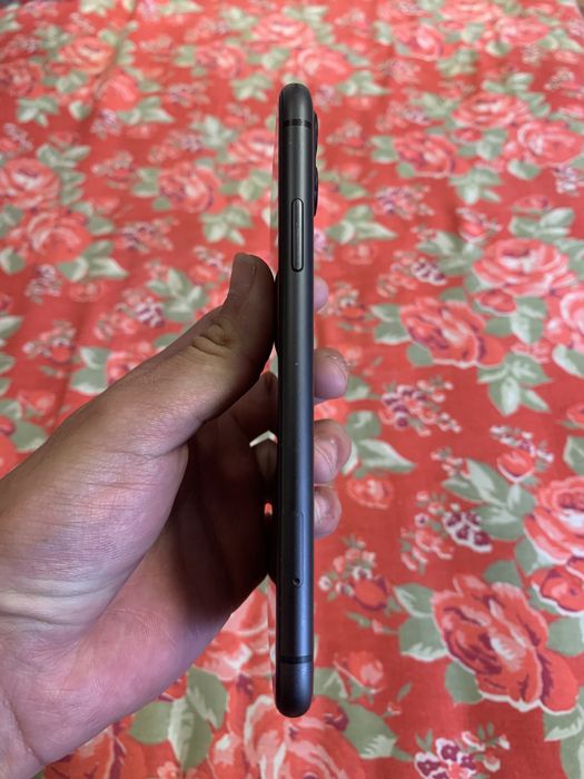 Айфон 11 88% 64гб