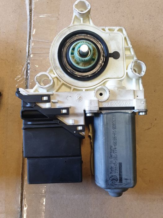 Motoras Electric macara Skoda octavia 2 2004-13 spate stanga dreapta