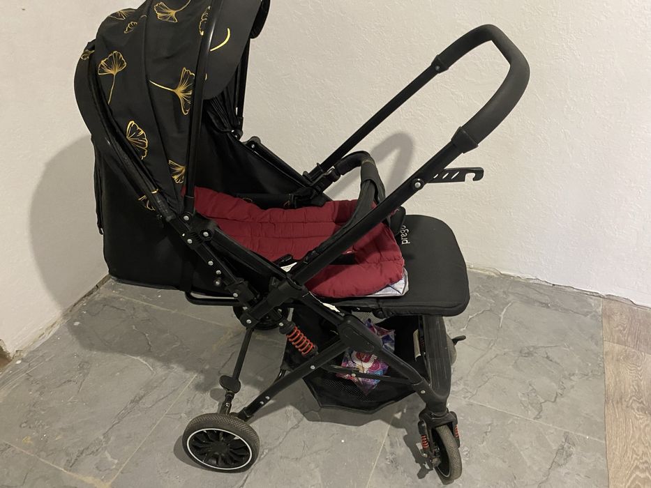 Продам детскую коляску