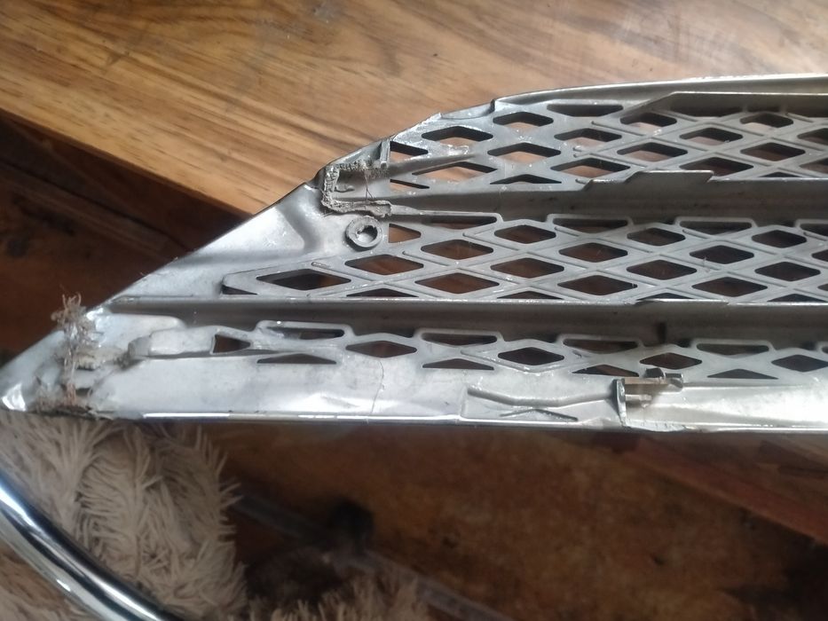 Решётка радиатора Камри