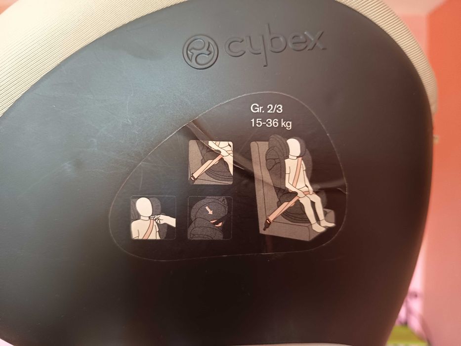 Детско столче за кола  CYBEX SOLUTION M-Fix 15-36 kg