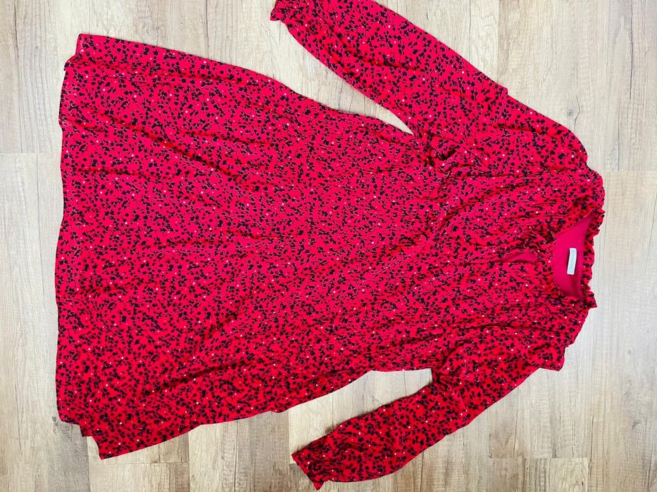 Rochie iBlues, nouă fără eticheta