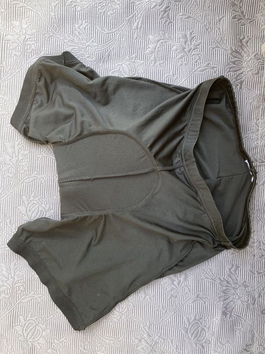 pantaloni scurți cu burete