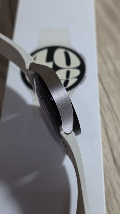 Galaxy watch 6 (40m)