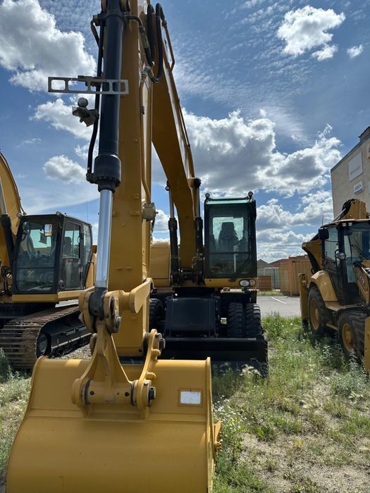 Сдам в аренду новый колесный экскаватор CAT M320