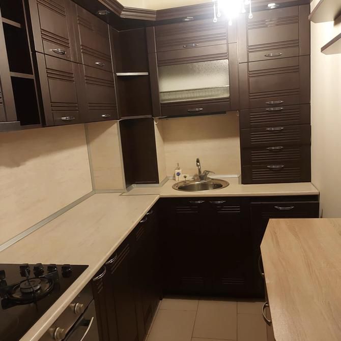 Дава се под наем Тристаен апартамент в Пловдив, Южен - 89 кв.м за 425 € - Снимка #2