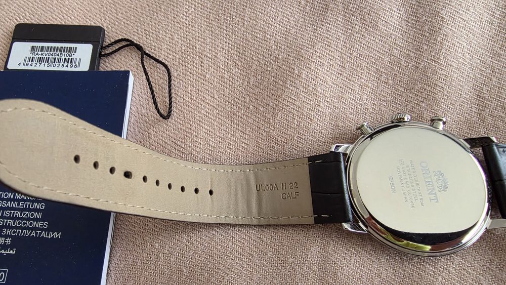 Продавам часовник Orient RA-KV0404B