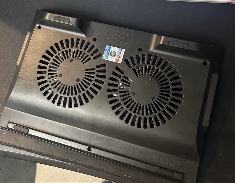 Leptop Asus Rog + Cooler Deep Cool