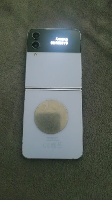 Samsung z flip 4